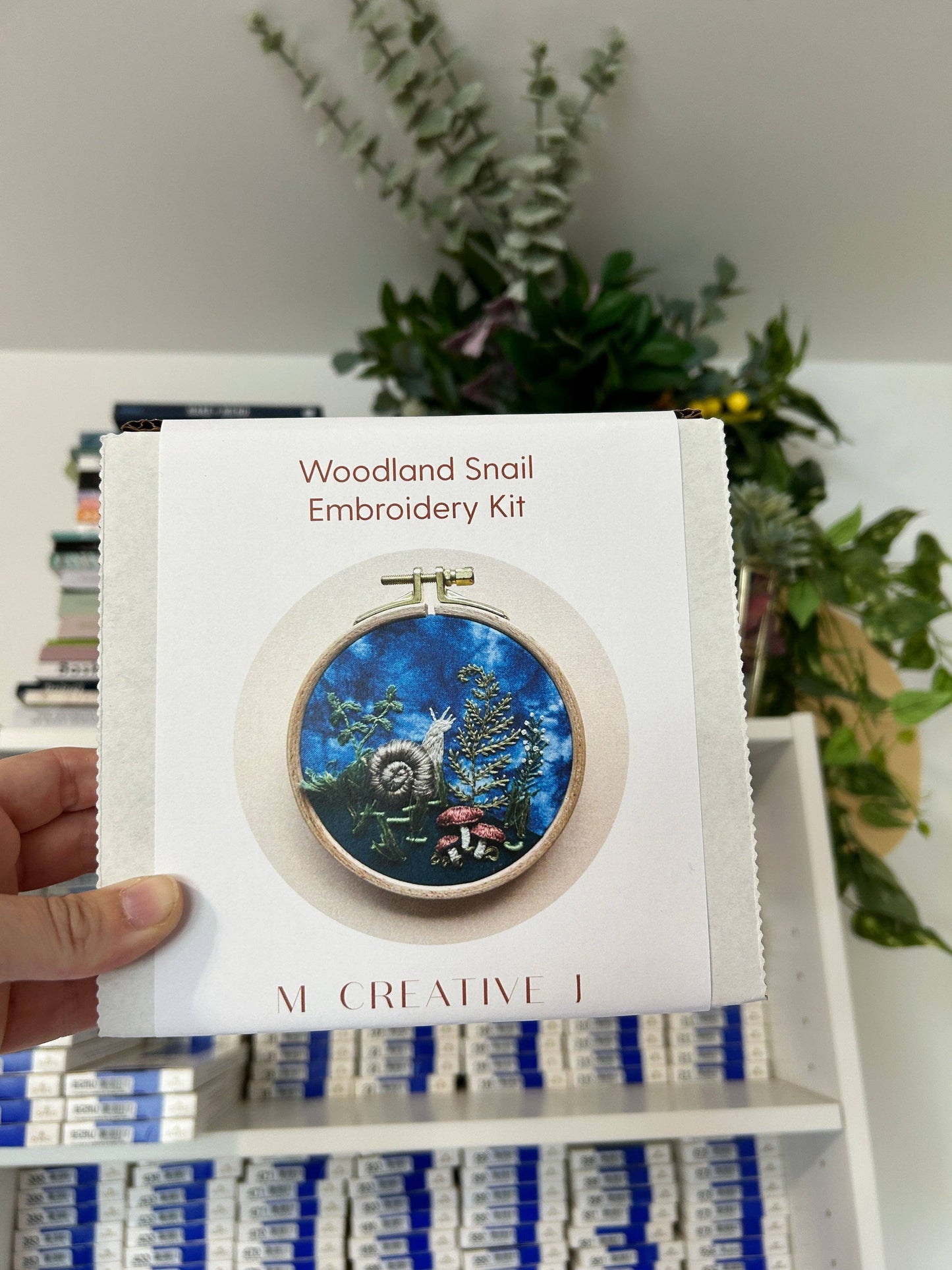 Woodland Snail -3D Raised Stitching -Advanced Embroidery Kit