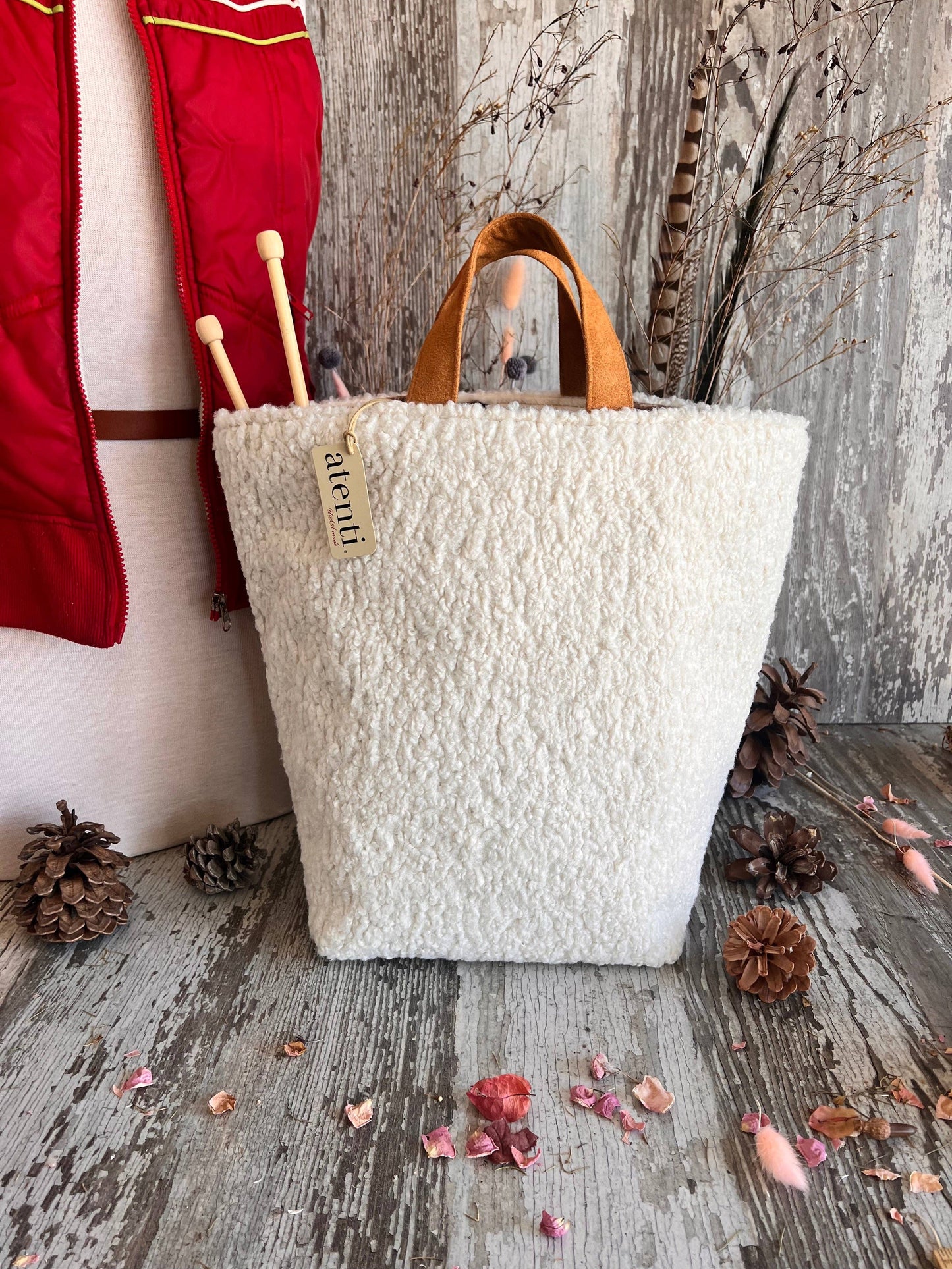 Knitting and Crochet Organizer Project Bag: Sherpa Hope Basket