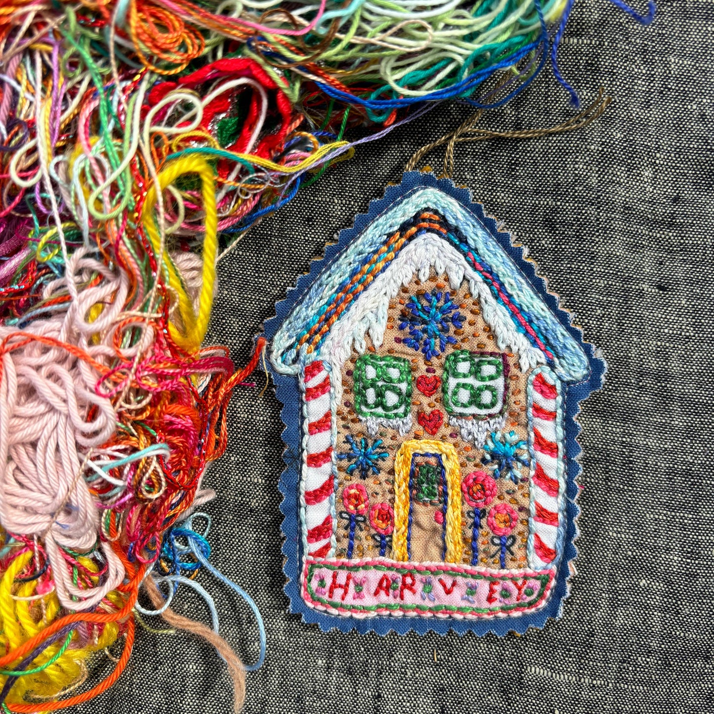 Gingerbread House Ornament Kit