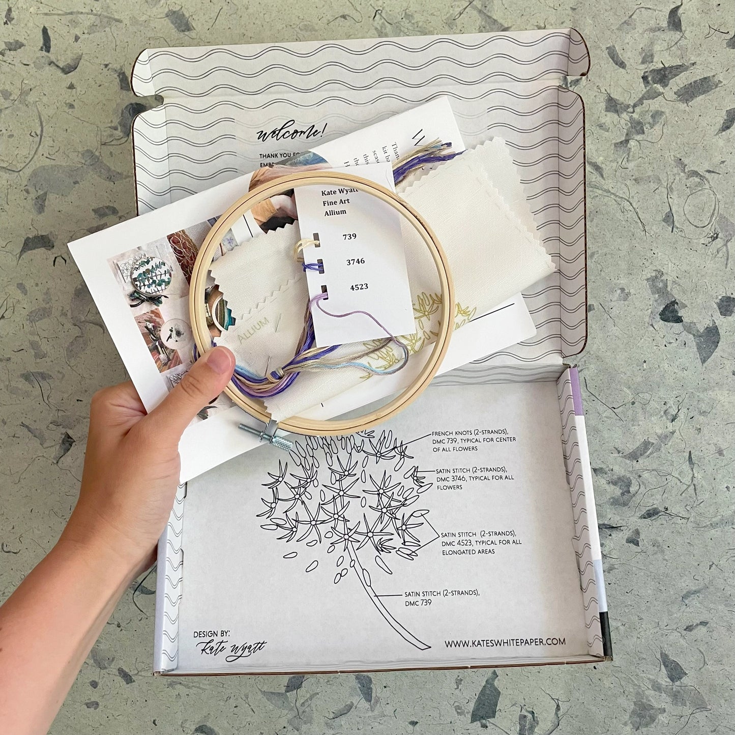 Allium Embroidery Kit
