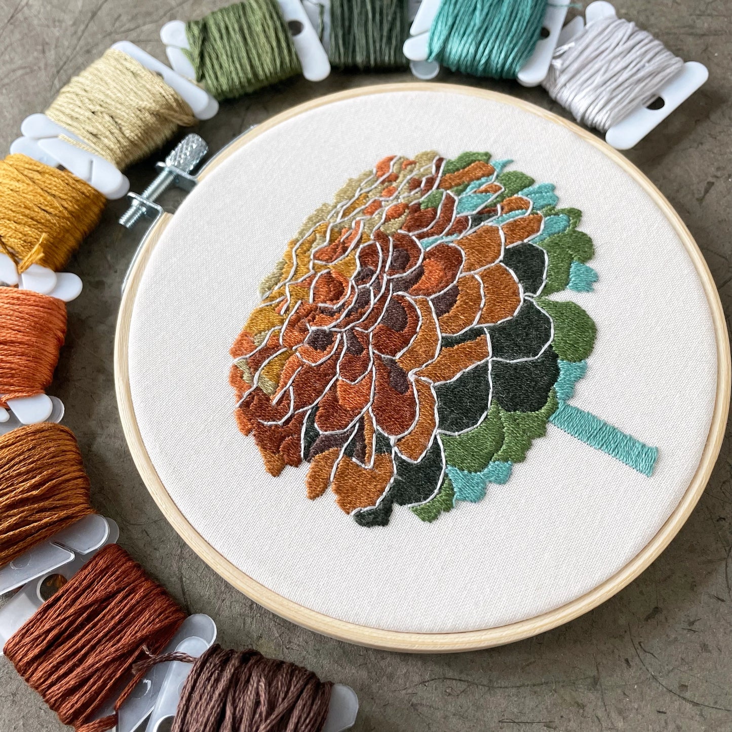 Zinnia Embroidery Kit