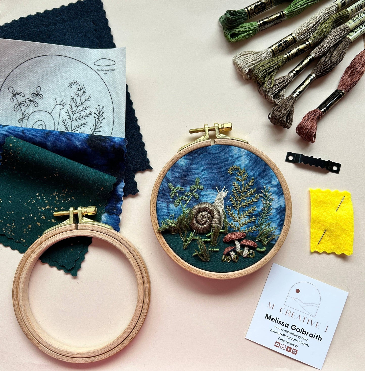 Woodland Snail -3D Raised Stitching -Advanced Embroidery Kit