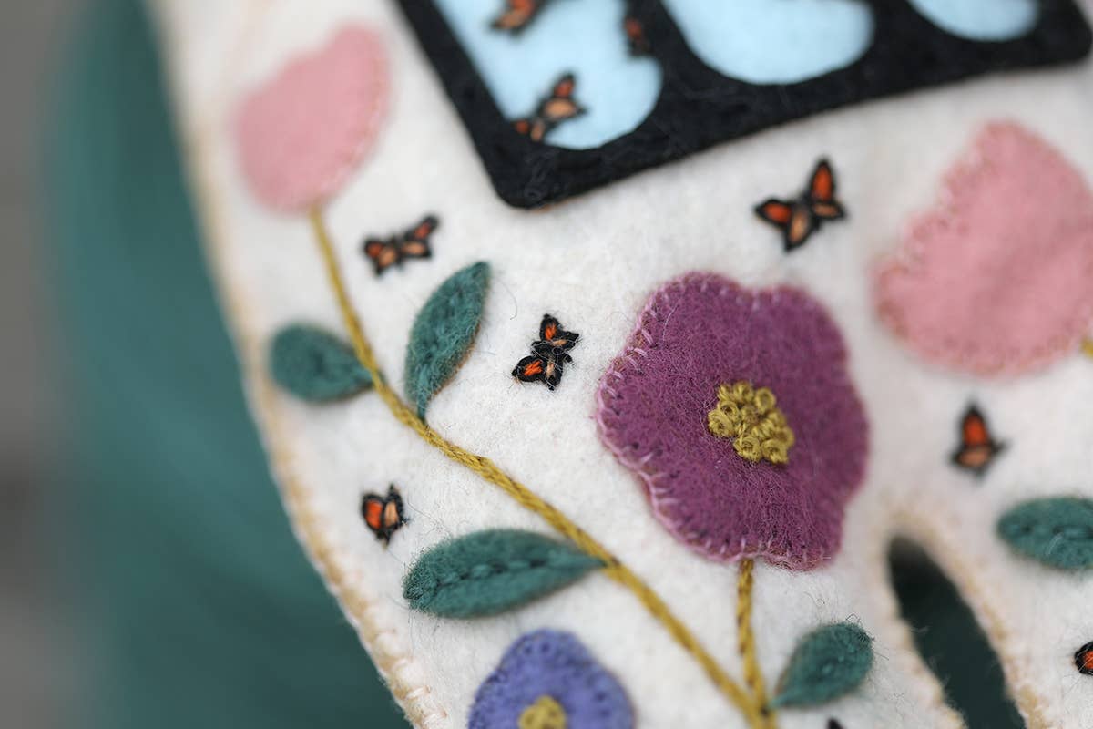 Bloombear Felt Doll Kit