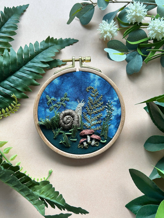 Woodland Snail -3D Raised Stitching -Advanced Embroidery Kit