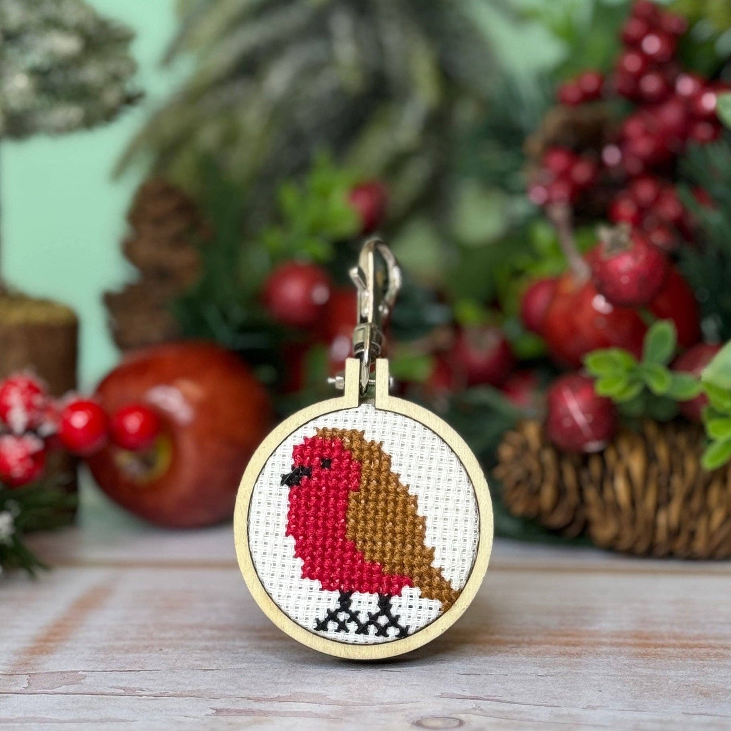 Red Robin Mini Matchbox Christmas Cross Stitch Kit