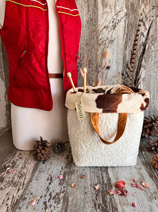 Knitting and Crochet Organizer Project Bag: Sherpa Hope Basket