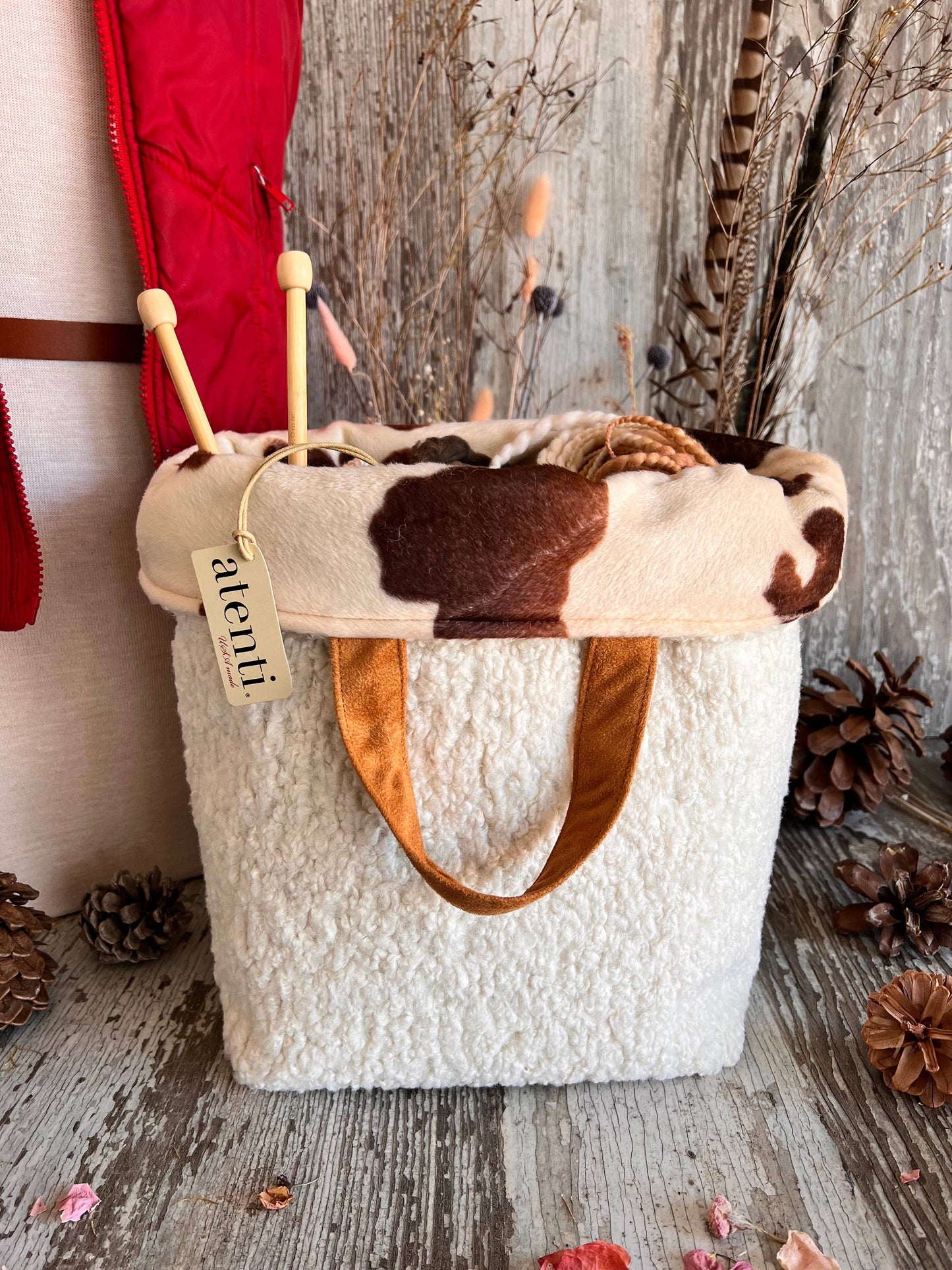 Knitting and Crochet Organizer Project Bag: Sherpa Hope Basket