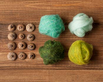 Felted Acorn Kit - Wet Felting