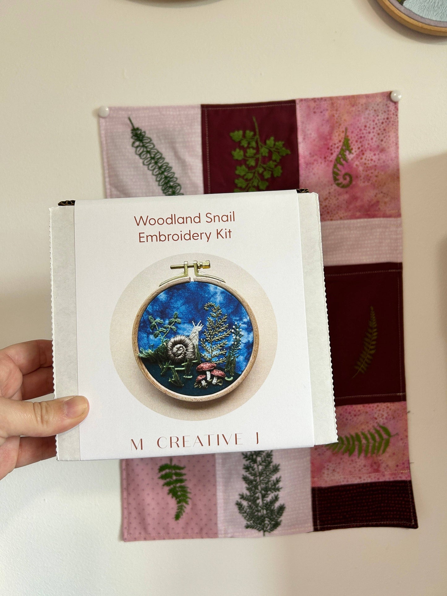 Woodland Snail -3D Raised Stitching -Advanced Embroidery Kit